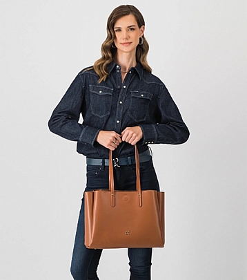 AXEL ΤΣΑΝΤΑ ΩΜΟΥ SANJA ΜΕ ΔΙΠΛΑ ΧΕΡΟΥΛΙΑ 1010-3480 CAMEL