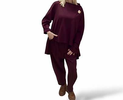 Σετ ασύμμετρη μπλούζα με καρφίτσα και παντελόνι baggy Bordeaux