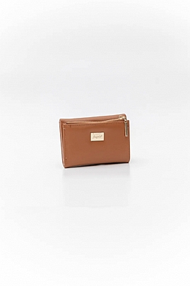 Fragola Μικρό πορτοφόλι με φουντίτσα και μεταλλική καρδιά PC385-brown