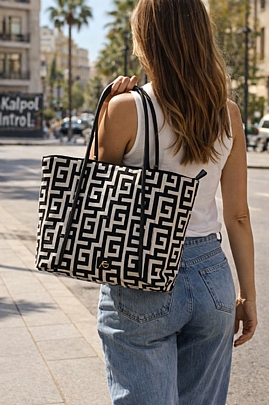 Γυναικεία Τσάντα Ώμου Ari Gorgio 2625 Black-White