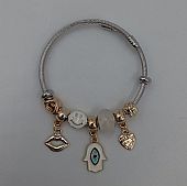 Βραχιόλι Stainless Steel Charms χέρι με ματάκι, καρδούλα, φιλάκι και λευκή χάντρα : 2