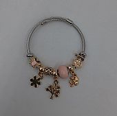 Βραχιόλι Stainless Steel Charms λουλουδάκι, τριφύλλι, δεντράκι και ροζ χάντρα : 2