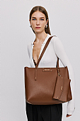 Nolah Τσάντα ώμου Serenity Chocolate Brown
 : 6